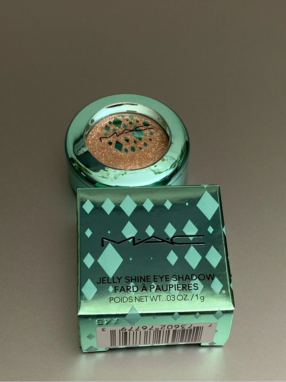 MAC “Sparkle, Sparkle” Jelly Shine Eyeshadow